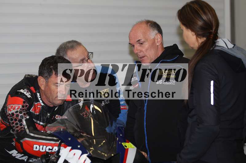 /Archiv-2024/02 29.01.-02.02.2024 Moto Center Thun Jerez/Boxenimpressionen/01.02.2024